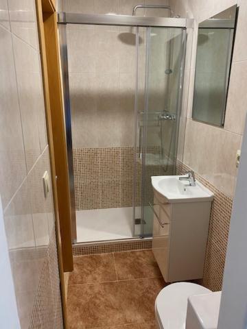 Single Room In My Apartment At The Beach Valência Exterior foto